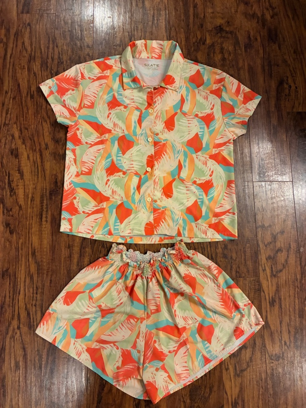 Skatie Hot Tropical Print Matched Set